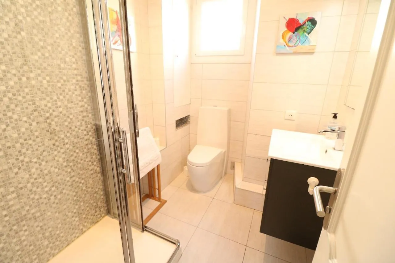 1 Bedroom With Direct View To The Old Port 267 Cannes 0*,  France